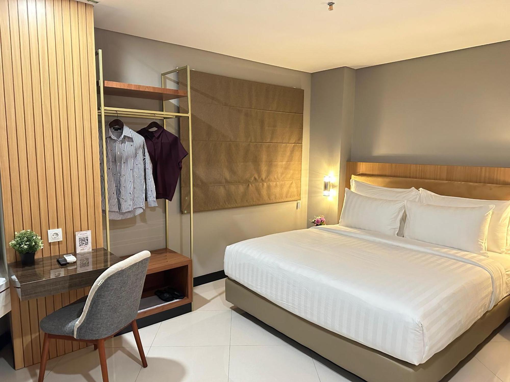 D'Primahotel Jemursari สุราบายา ภายนอก รูปภาพ